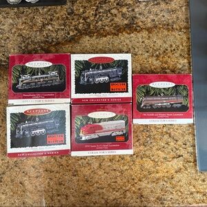 Hallmark Keepsake Collector Series Train Set